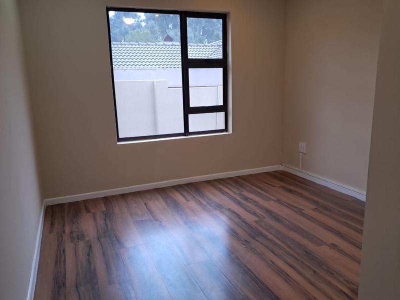 3 Bedroom Property for Sale in Buccleuch Gauteng