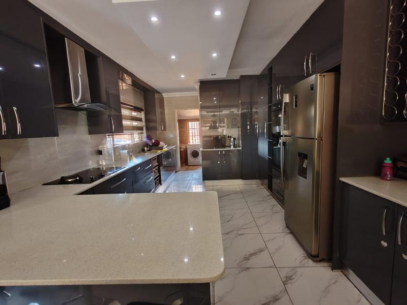 3 Bedroom Property for Sale in Booysens Gauteng
