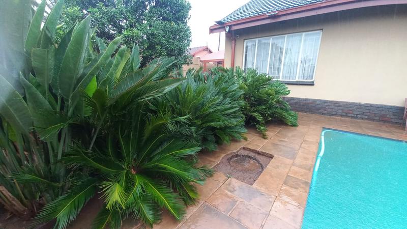 4 Bedroom Property for Sale in Daspoort Gauteng