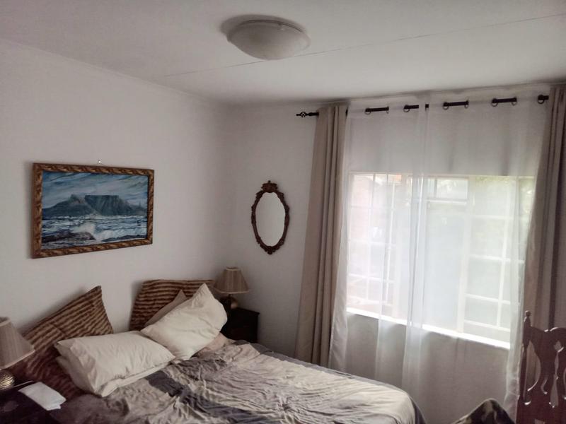 2 Bedroom Property for Sale in Wierda Park Gauteng