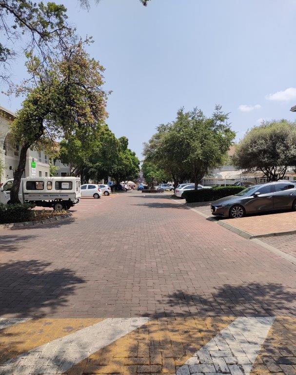 To Let commercial Property for Rent in Vorna Valley Gauteng
