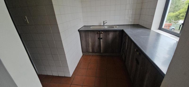 To Let commercial Property for Rent in Randjespark Gauteng
