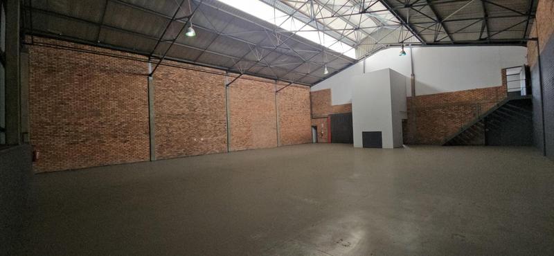 To Let commercial Property for Rent in Randjespark Gauteng
