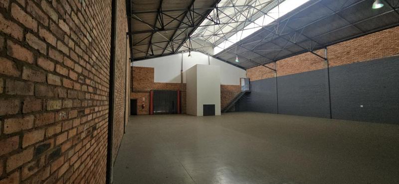 To Let commercial Property for Rent in Randjespark Gauteng