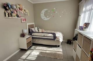 To Let 3 Bedroom Property for Rent in Ashlea Gardens Gauteng