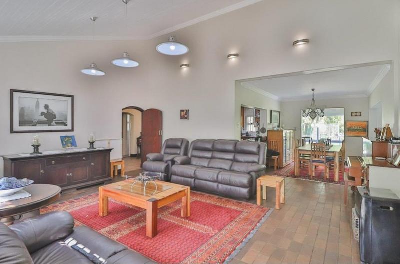 5 Bedroom Property for Sale in Waterkloof A H Gauteng