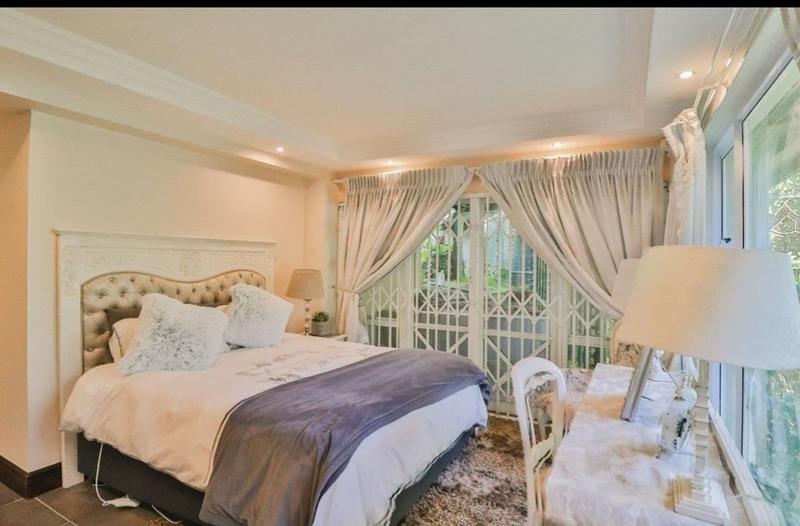 5 Bedroom Property for Sale in Waterkloof A H Gauteng