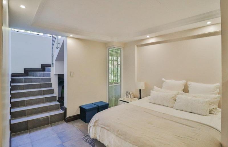 5 Bedroom Property for Sale in Waterkloof A H Gauteng