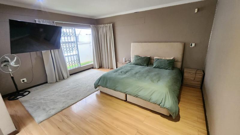3 Bedroom Property for Sale in Alberante Gauteng