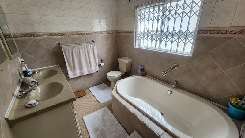3 Bedroom Property for Sale in Alberante Gauteng