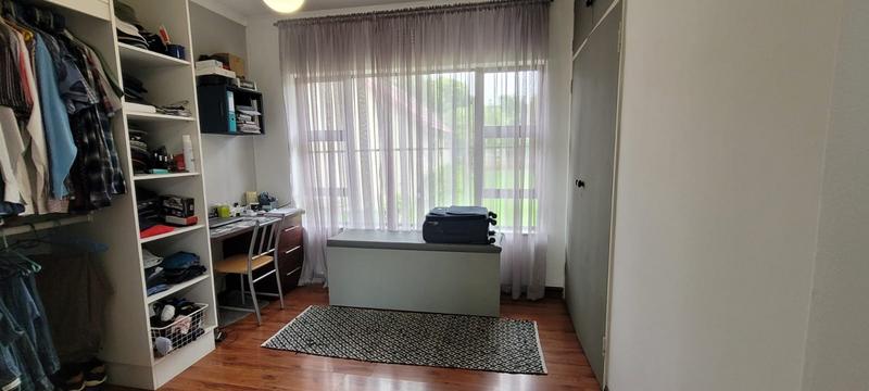 4 Bedroom Property for Sale in Verwoerdpark Gauteng