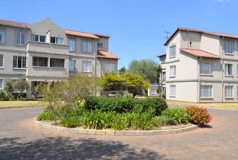 1 Bedroom Property for Sale in Eden Glen Gauteng