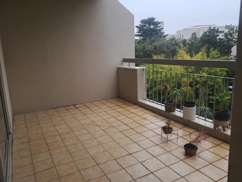 To Let 2 Bedroom Property for Rent in Sandton Central Gauteng