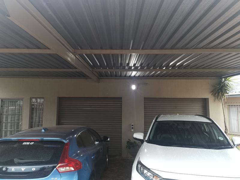 3 Bedroom Property for Sale in Edelweiss Gauteng