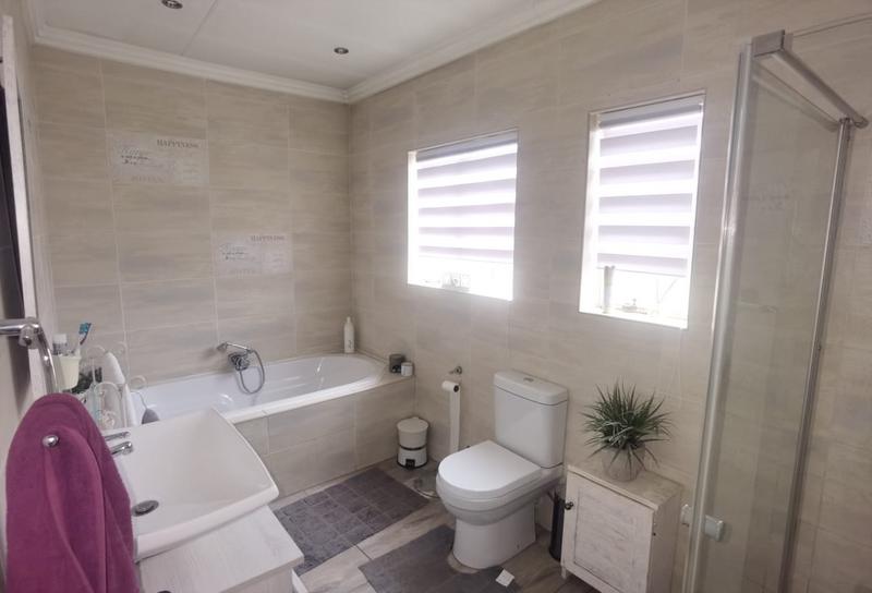 3 Bedroom Property for Sale in Edelweiss Gauteng