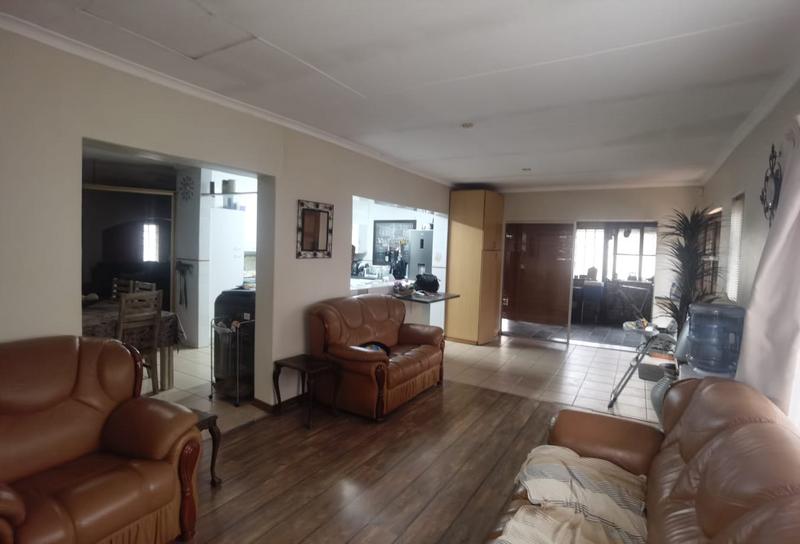 3 Bedroom Property for Sale in Edelweiss Gauteng