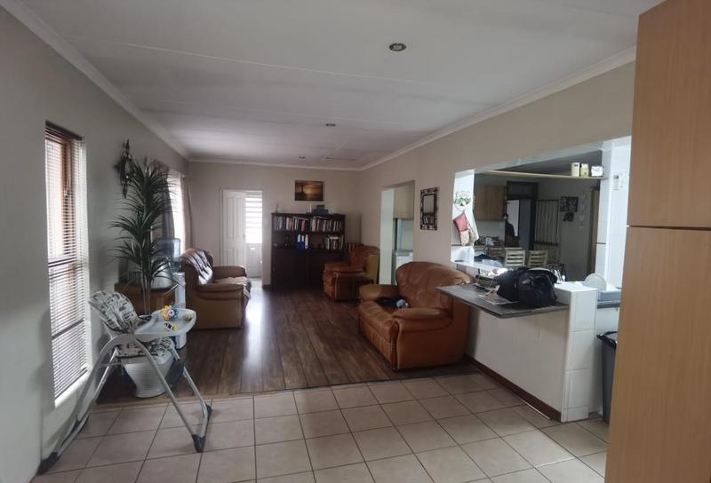 3 Bedroom Property for Sale in Edelweiss Gauteng