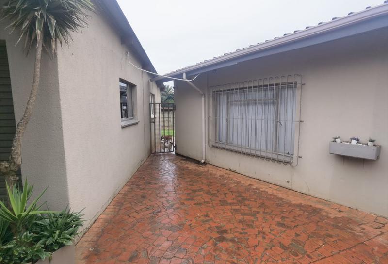 3 Bedroom Property for Sale in Edelweiss Gauteng