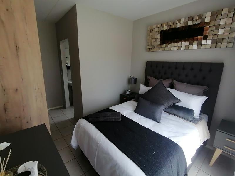 3 Bedroom Property for Sale in Kenleaf Gauteng