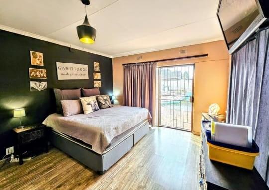 3 Bedroom Property for Sale in Greenhills Gauteng