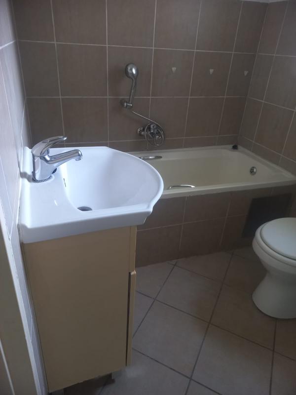 2 Bedroom Property for Sale in Vanderbijlpark Gauteng