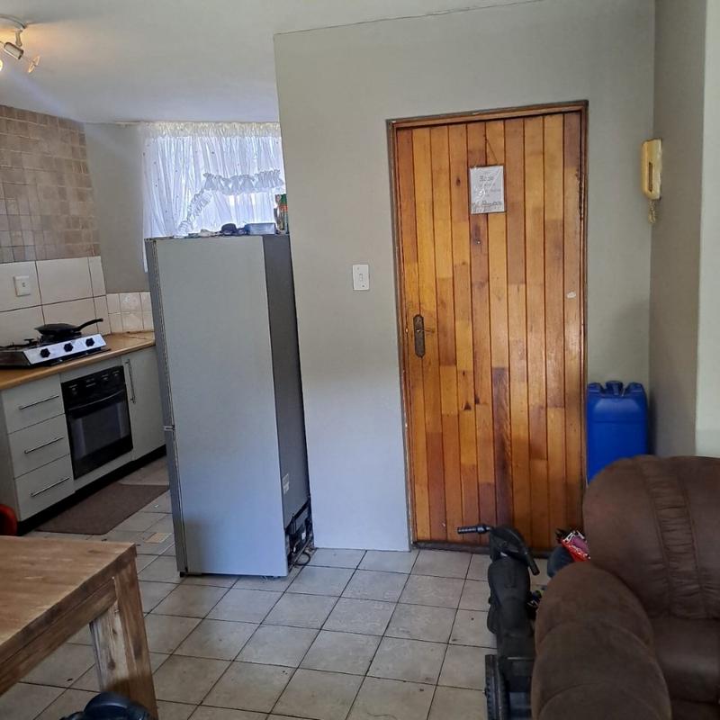 2 Bedroom Property for Sale in Florida Gauteng