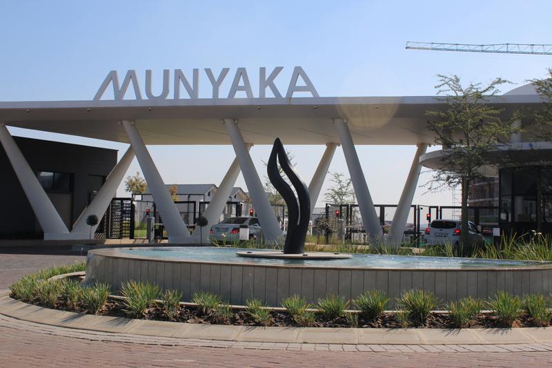 To Let 2 Bedroom Property for Rent in Waterfall Gauteng