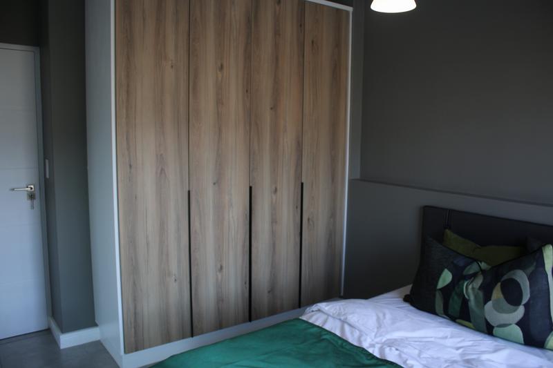 To Let 2 Bedroom Property for Rent in Waterfall Gauteng