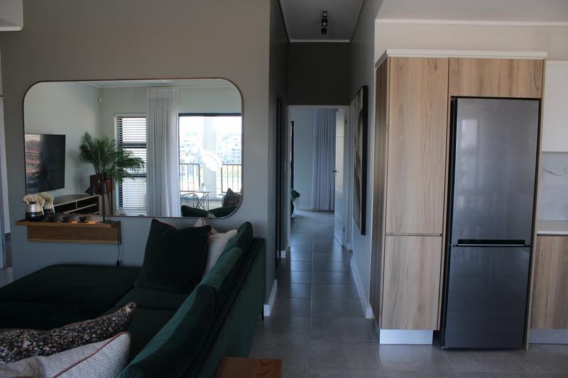 To Let 2 Bedroom Property for Rent in Waterfall Gauteng