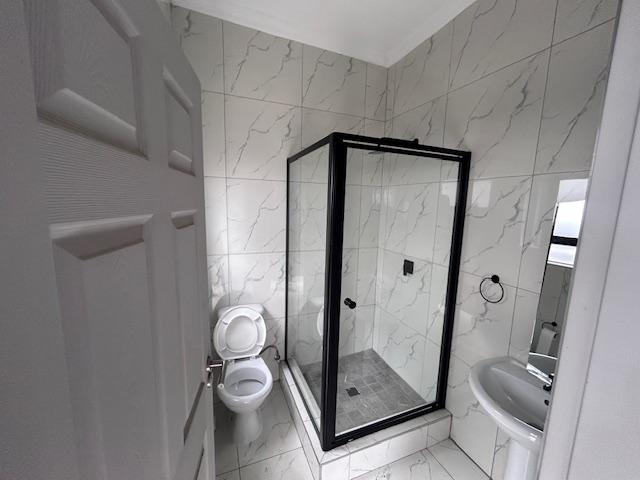 5 Bedroom Property for Sale in Six Fountains Residential Estate Gauteng