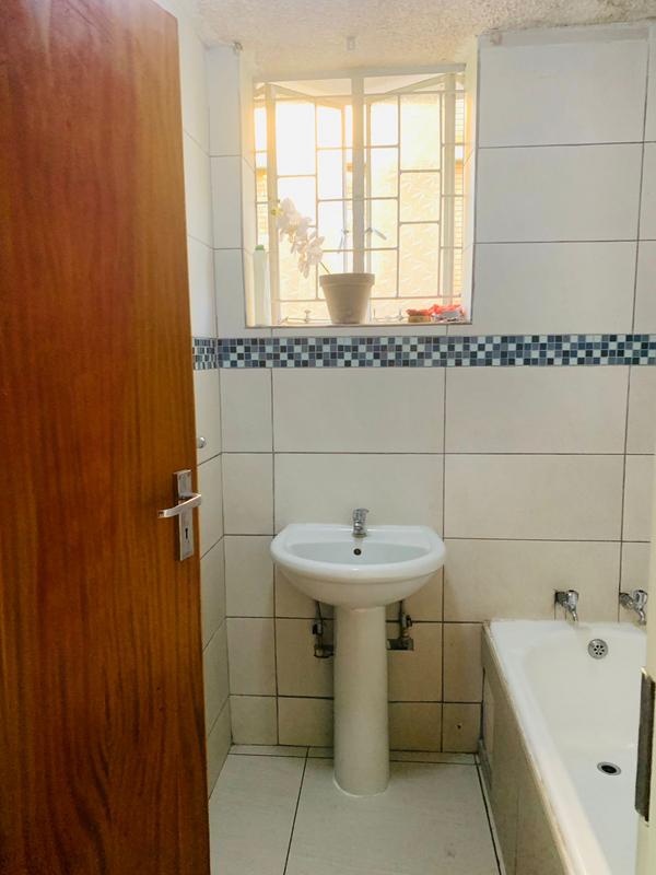 3 Bedroom Property for Sale in Sunnyside Gauteng