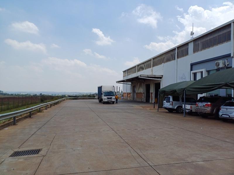 To Let commercial Property for Rent in Olifantsfontein Gauteng