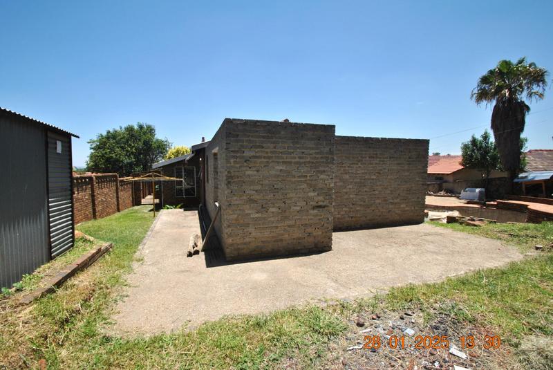 3 Bedroom Property for Sale in Naturena Gauteng