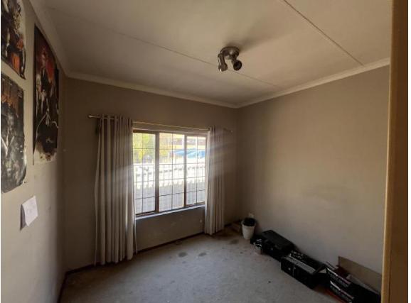 3 Bedroom Property for Sale in Sharonlea Gauteng