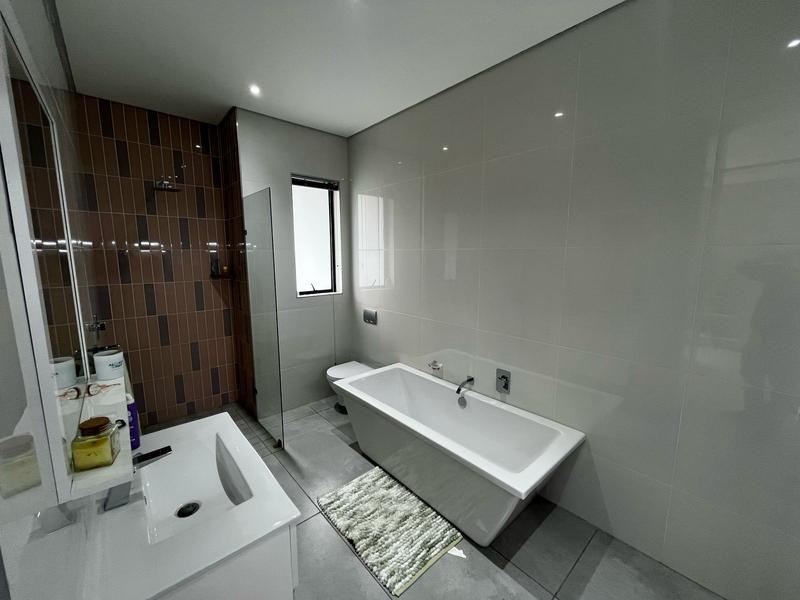 4 Bedroom Property for Sale in Sable Hills Gauteng