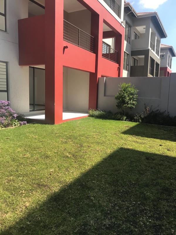 1 Bedroom Property for Sale in Fourways Gauteng