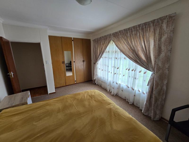 5 Bedroom Property for Sale in Karenpark Gauteng