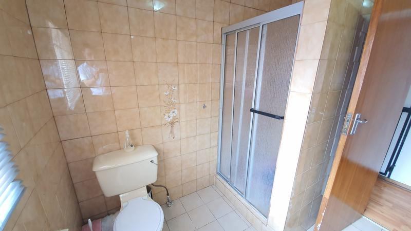 5 Bedroom Property for Sale in Karenpark Gauteng