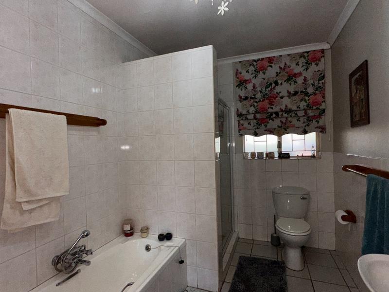4 Bedroom Property for Sale in Wonderboom Gauteng