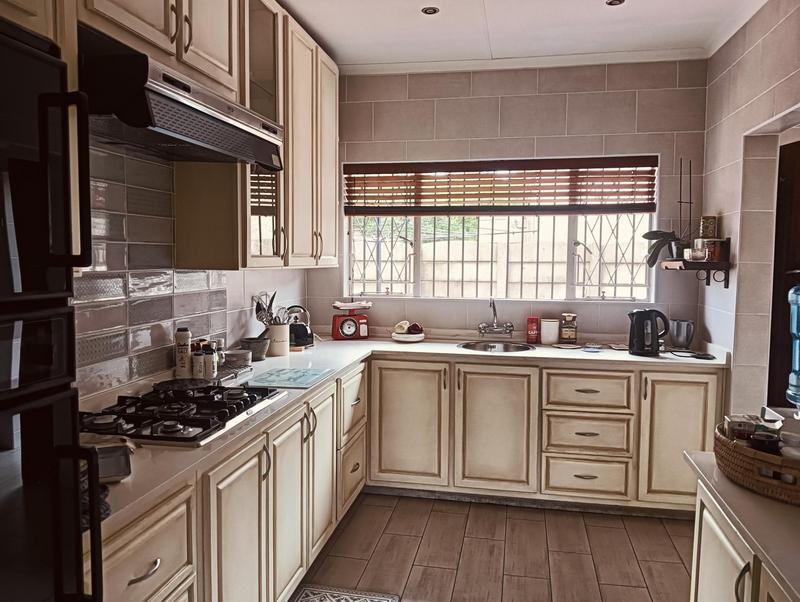 4 Bedroom Property for Sale in Freeway Park Gauteng