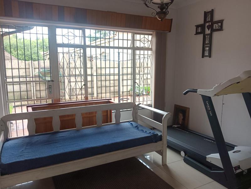 4 Bedroom Property for Sale in Freeway Park Gauteng