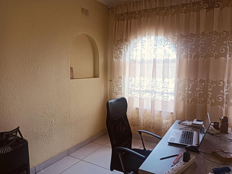 4 Bedroom Property for Sale in Freeway Park Gauteng