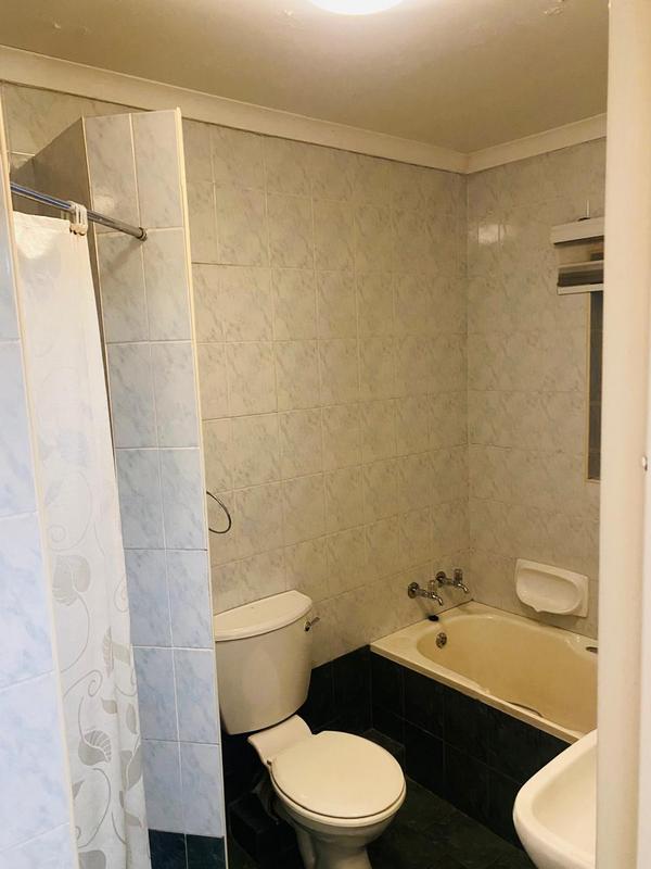 To Let 2 Bedroom Property for Rent in Brackenhurst Gauteng