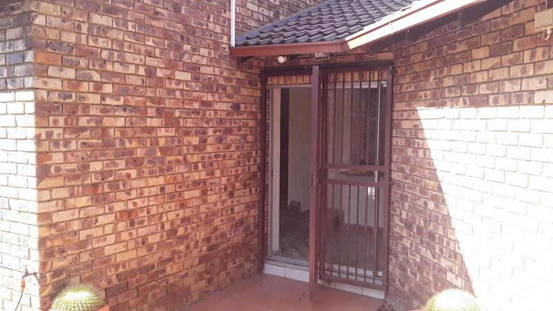 3 Bedroom Property for Sale in The Reeds Gauteng