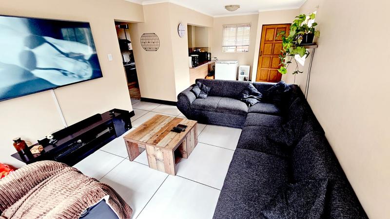 2 Bedroom Property for Sale in Castleview Gauteng