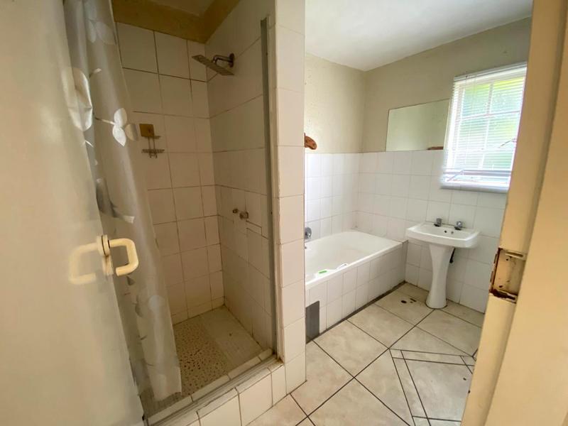 To Let 3 Bedroom Property for Rent in Bassonia Rock Gauteng