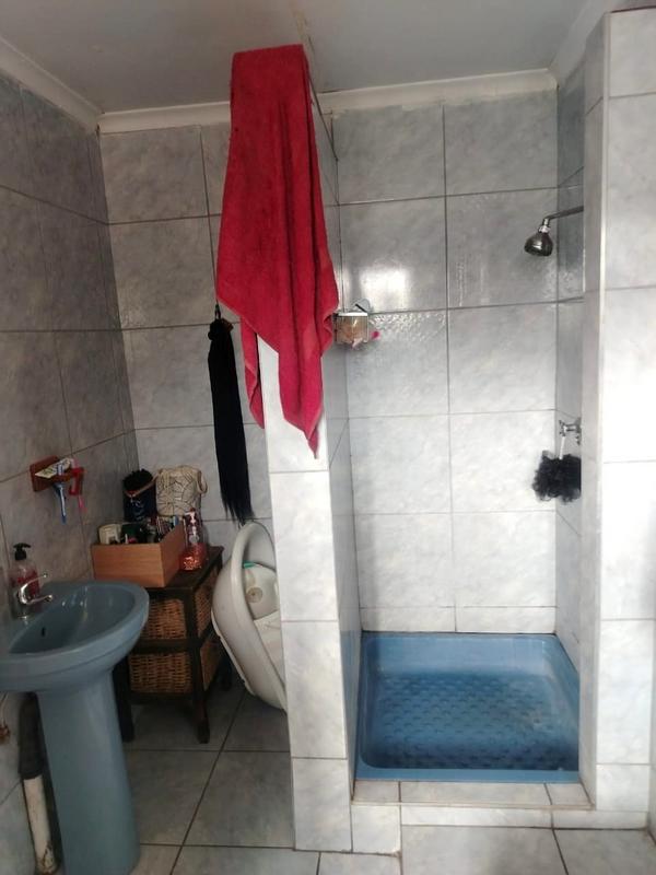 4 Bedroom Property for Sale in Dobsonville Gauteng