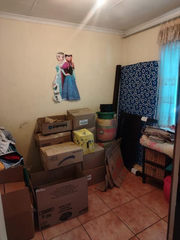 4 Bedroom Property for Sale in Dobsonville Gauteng