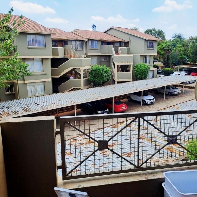 2 Bedroom Property for Sale in Florida Gauteng