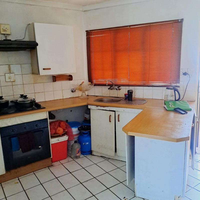 2 Bedroom Property for Sale in Florida Gauteng